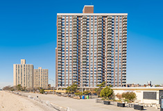 Tredway acquires 602-unit Ocean <br>Park Apartments for $88 million